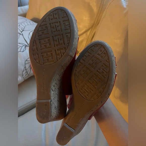 Red Faux Patent Leather Peep Toe Wedge Heels from Tommy Hilfiger - Picture 2 of 5